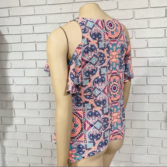 Aqua Women’s Neo Geo Print Top - Picture 5 of 6